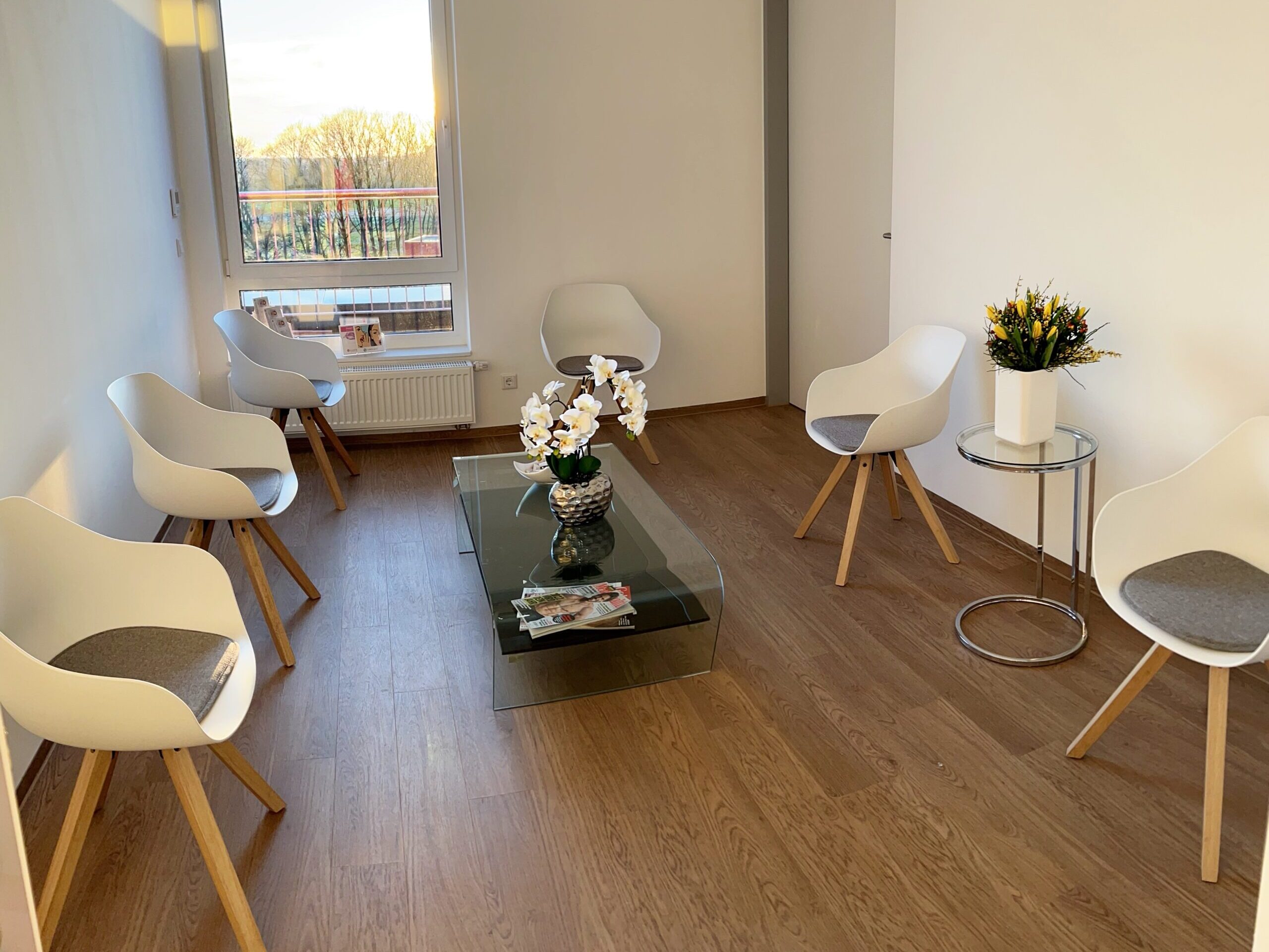 Wartezimmer SMED Klinik